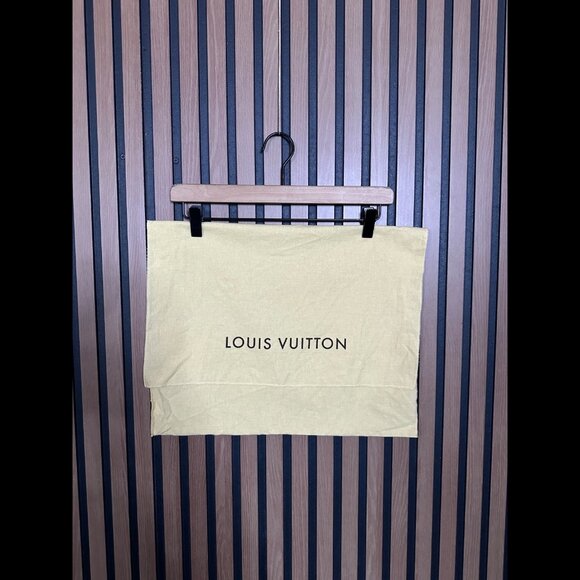Louis Vuitton Handbag Storage 17.5" x 14" Beige Canvas Dust Bag Rectangular - Picture 1 of 5
